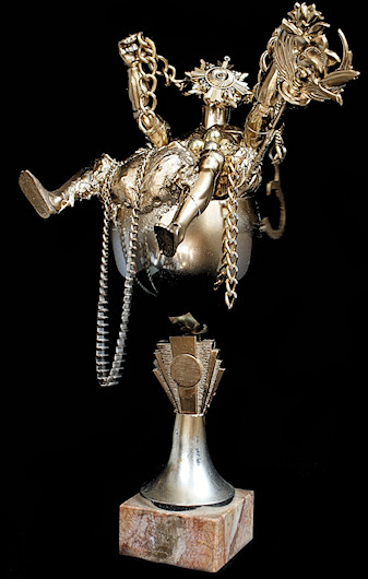 Liberty Cup voor Alan Ginsberg (1926-1997), assemblage, Aja Waalwijk 44_alan_ginsberg.jpg, 52kB